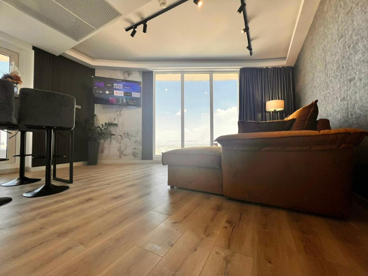 Alfred Sky Smart Apartment 29Th Spa Included スコピエ エクステリア 写真