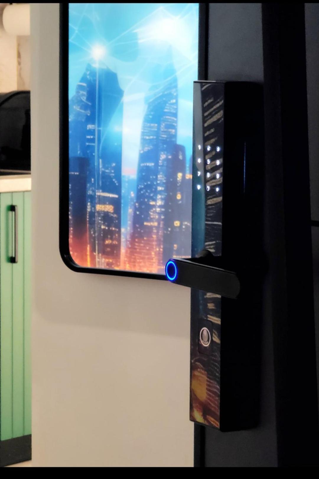 Alfred Sky Smart Apartment 29Th Spa Included スコピエ エクステリア 写真